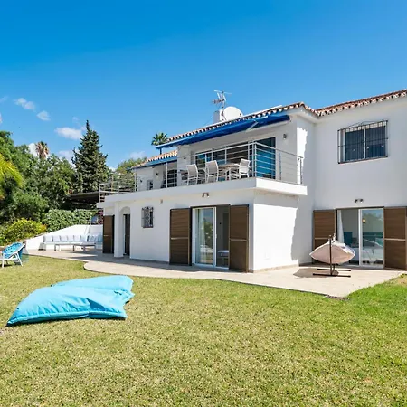 Villa Sea View *